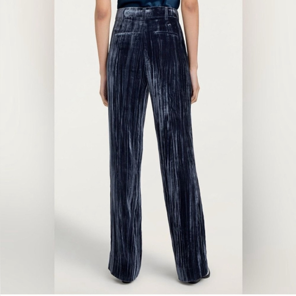 Cinq à Sept Collin’s Midnight Velvet Wide Leg Pants - Picture 3 of 11